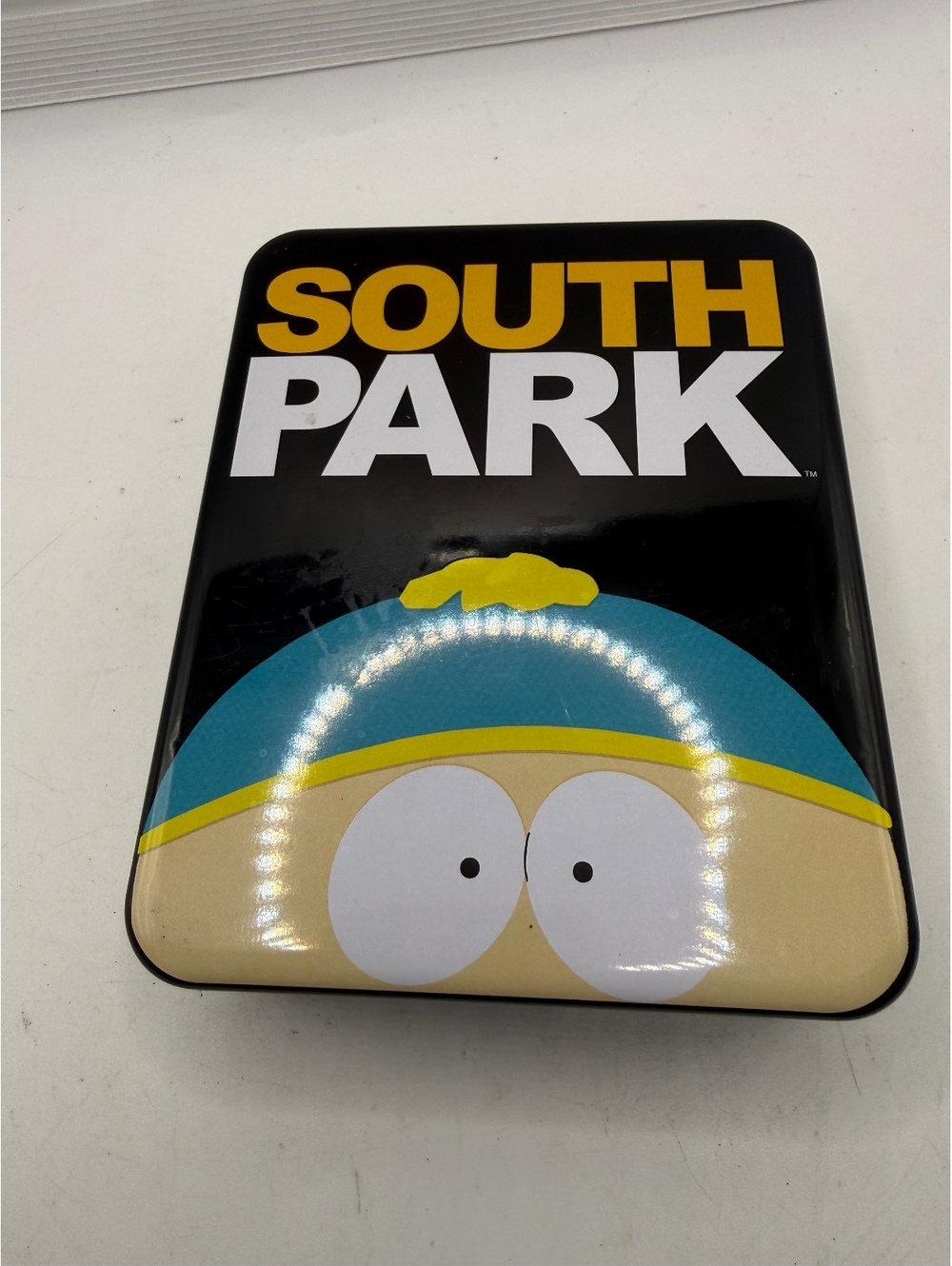 South Park Bifold Wallet Buckle-Down w/ Collectible Metal Tin
